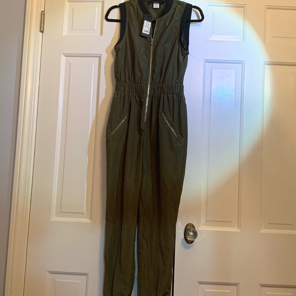 Akira aviator jumper sle